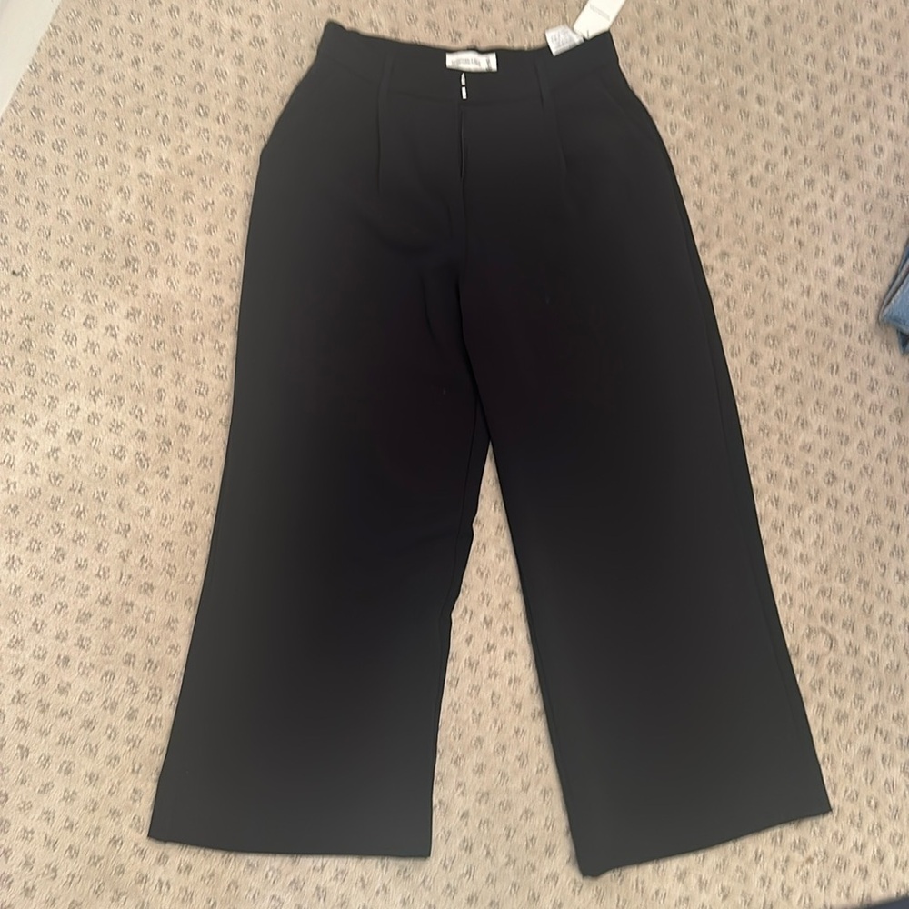 Abercrombie & Fitch Black Wide Leg Tailored Crepe Pants